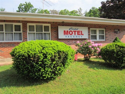 Cadet Motel Cornwall-on-Hudson Exterior foto